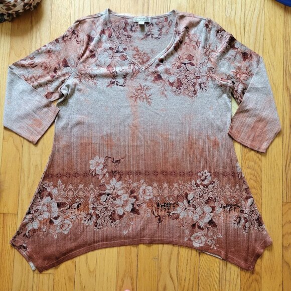 Floral Print V-Neck Asymmetrical Hem Tunic Top By Energe M Lightweight Knit - Picture 2 of 7